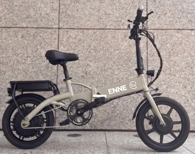 ENNE ZERO16インチ　特定小型原付の完成形！“タブー”だった走行ペダルに挑む新製品